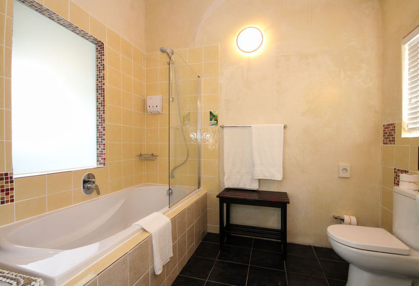 Pension Hermanus Lodge on the Green 11