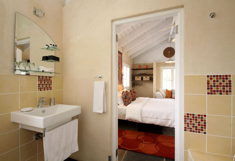 Pension Hermanus Lodge on the Green 20