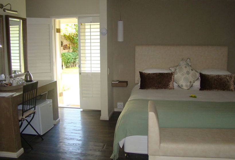 Pension Hermanus Lodge on the Green 5