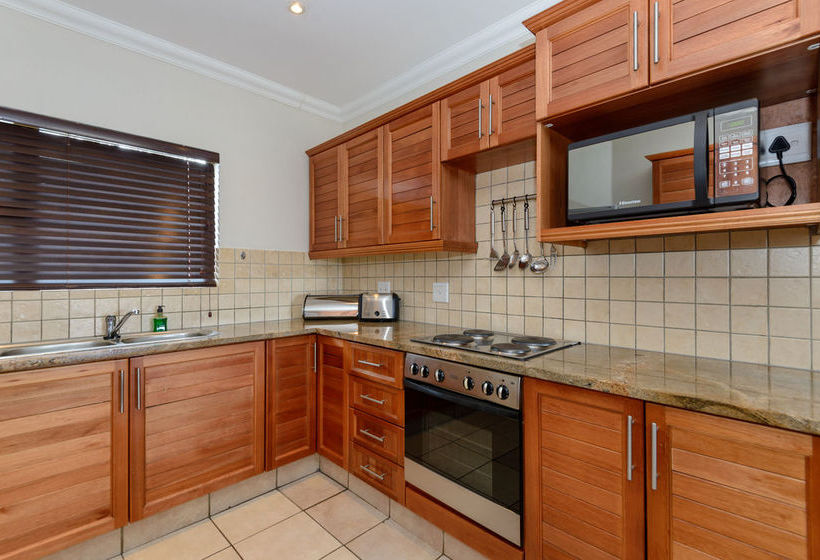 Hotel Cayley Guest Lodge 9