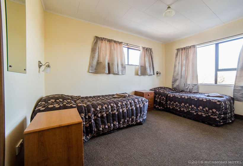 Richmond Motel & Top 10 Holiday Park 15