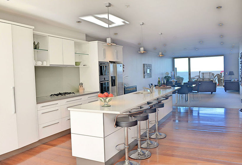 One Ten Apartment 3 4