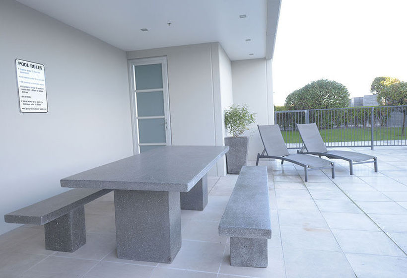 One Ten Apartment 3 9