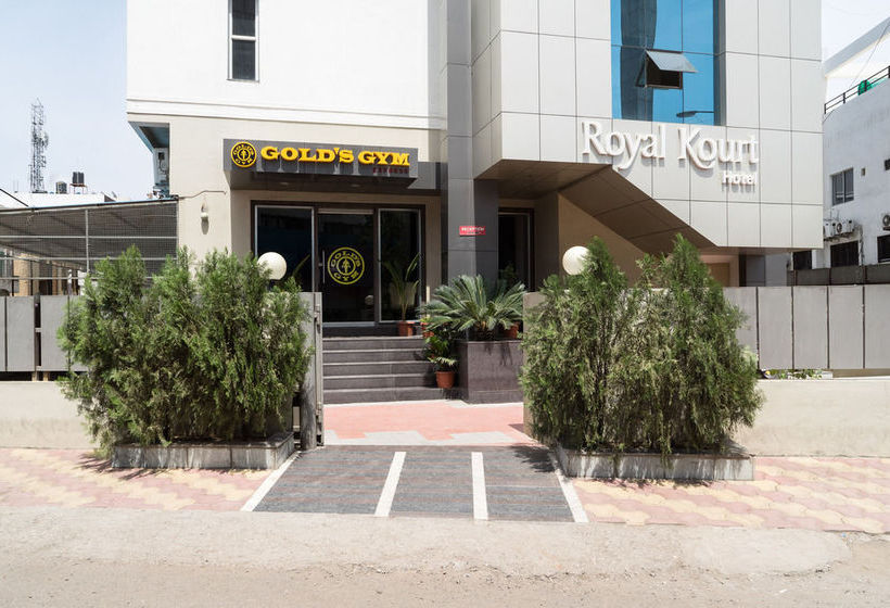 Hotel Treebo Royal Kourt 20