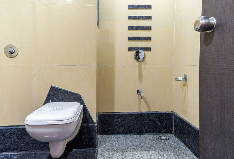 Hotel Treebo Royal Kourt 6