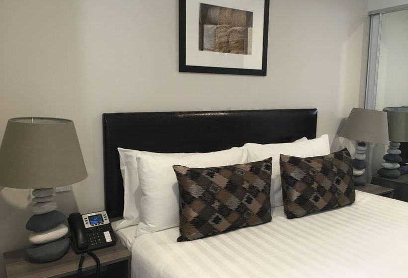 Hotel Ramada Queenstown 8