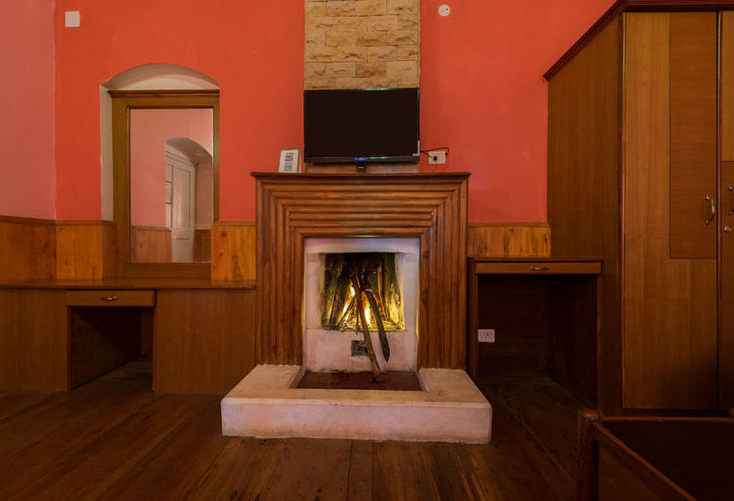 Hotel Treebo Rosefield Heritage 8