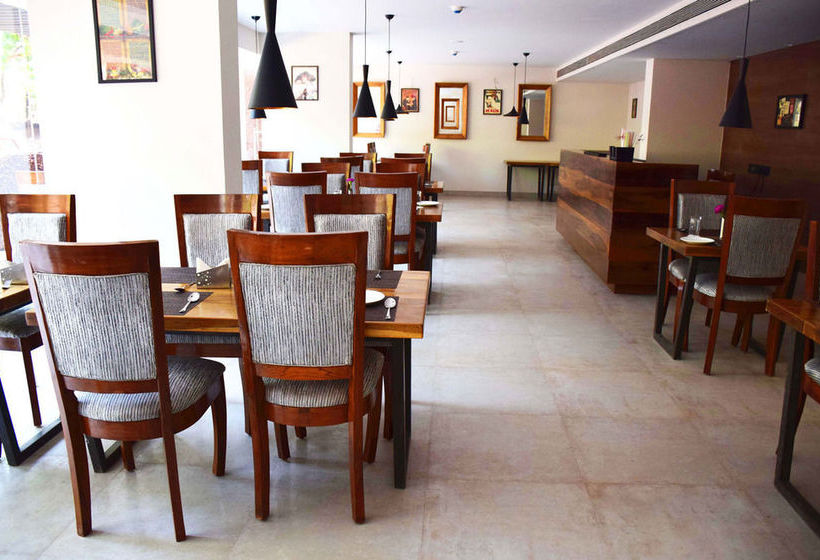 Kyriad Hotel Candolim Goa 3