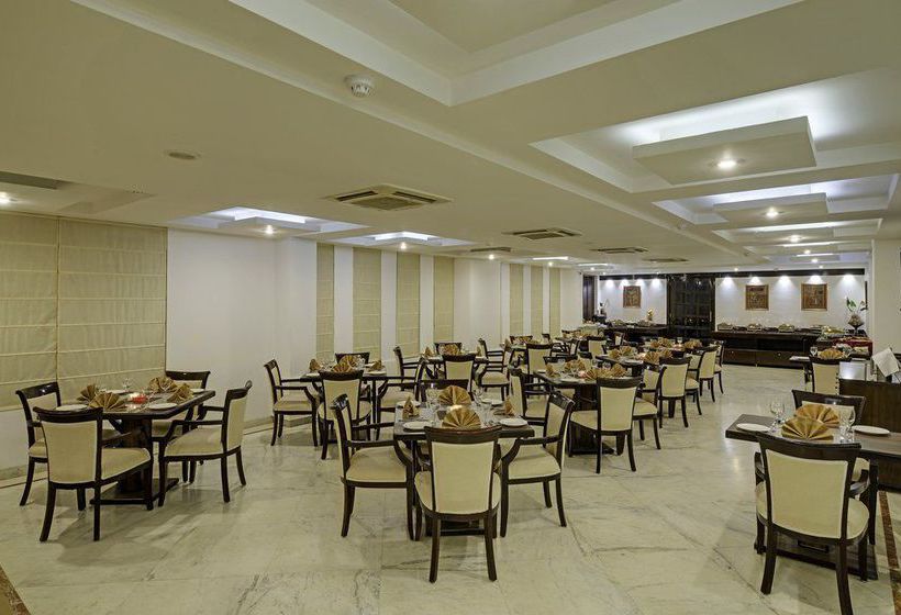 Hotel Agra Sterling Holidays Resort 18