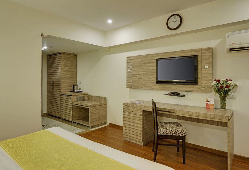 Hotel Agra Sterling Holidays Resort 8