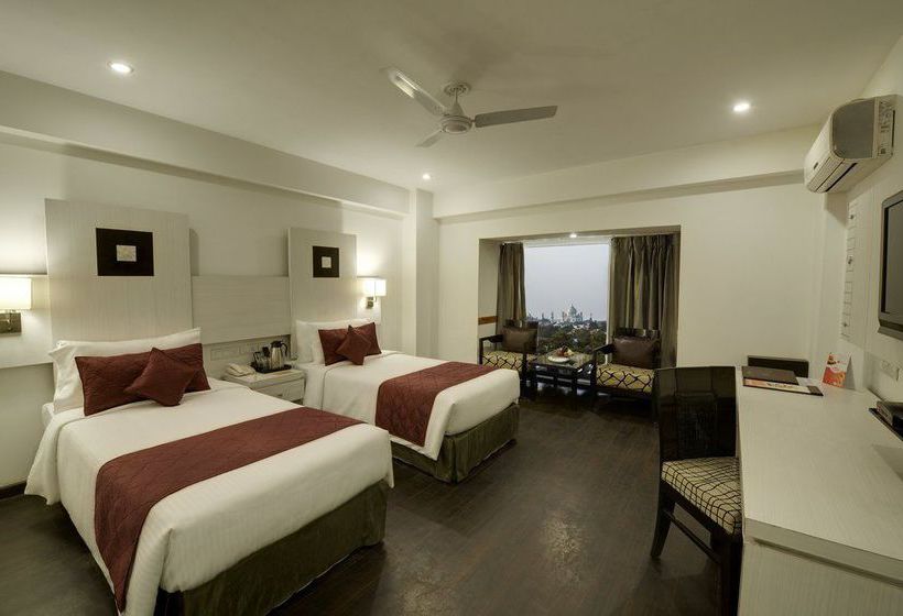 Hotel Agra Sterling Holidays Resort 9