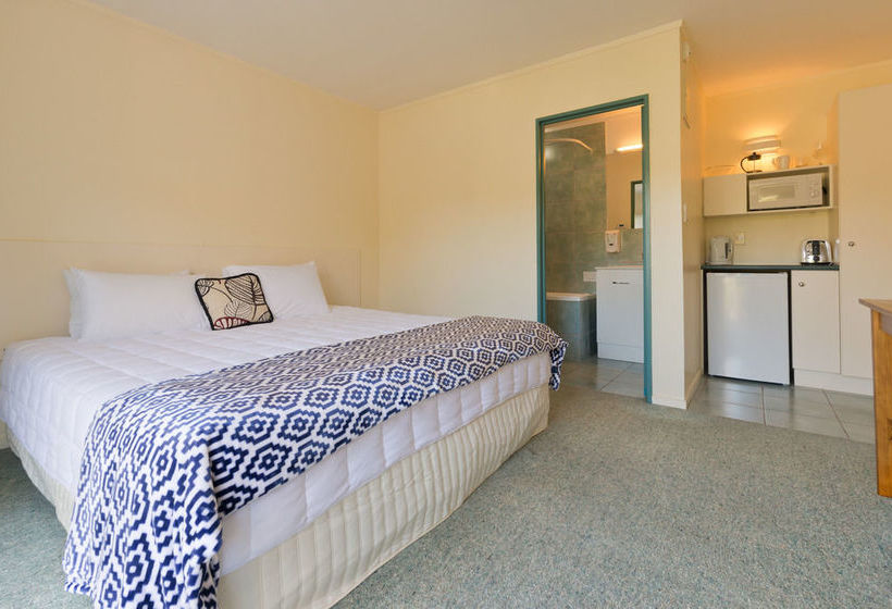 Motel Te Tiriti Resort Waitangi 11