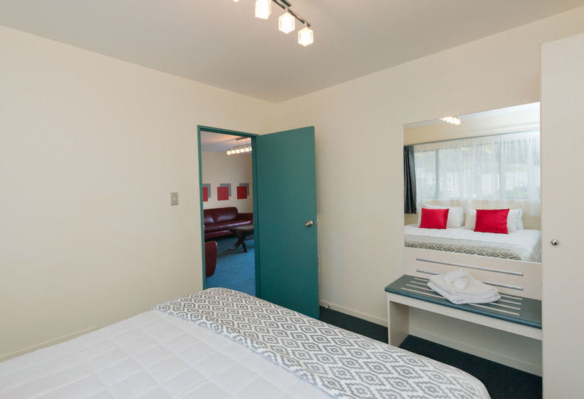 Motel Te Tiriti Resort Waitangi 4