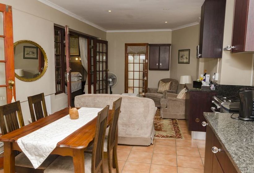 Pension Brighton Lodge 17