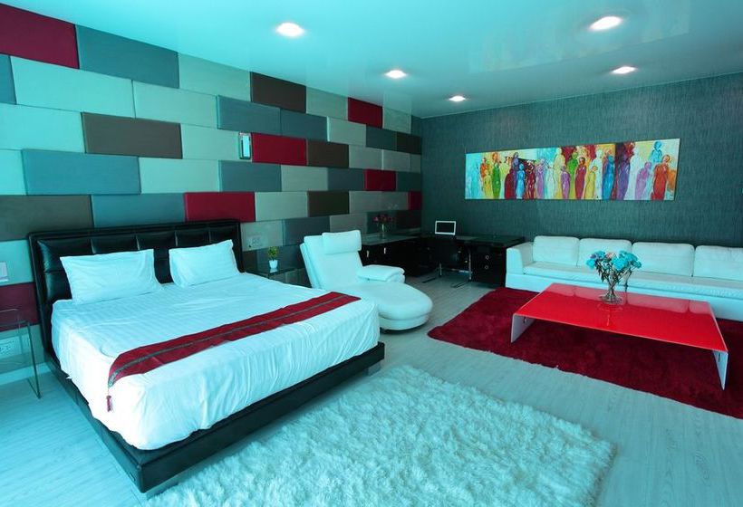 Pratumnak Dream Villa by Pattaya Sunny Rentals 15