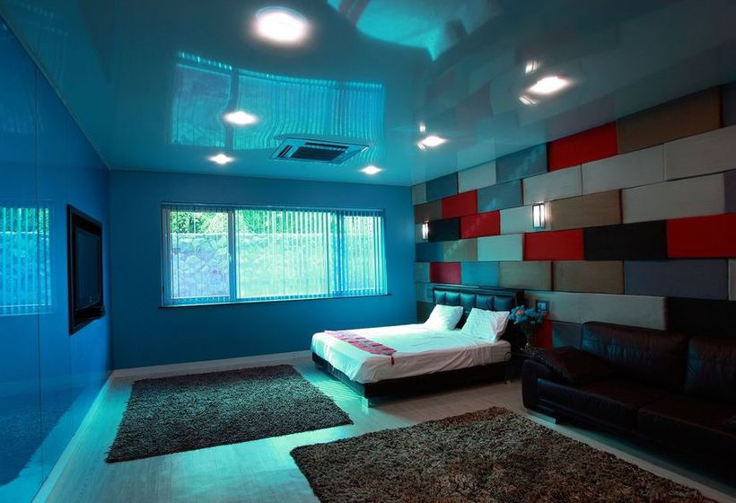 Pratumnak Dream Villa by Pattaya Sunny Rentals 17