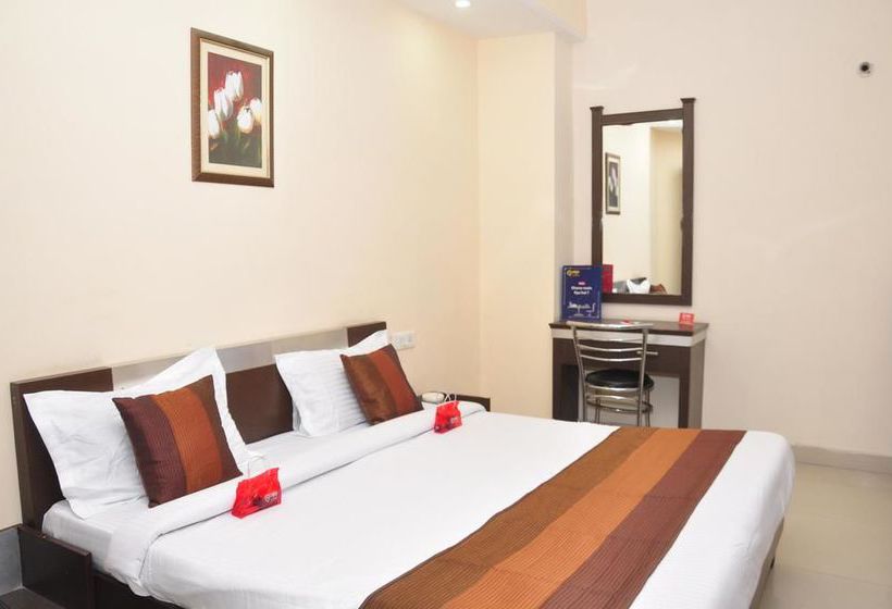 Hotel Oyo Rooms Queens Road Near Obc Bank 12