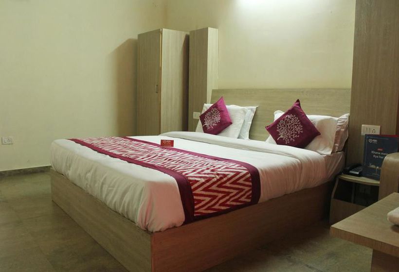 Hotel Oyo Rooms Lake View Mall Road 1 11