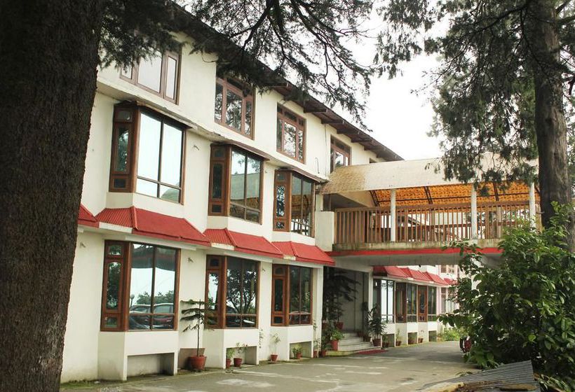 Hotel Oyo Rooms Lake View Mall Road 1 12