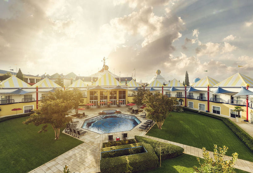 Hotel Carnival Club 15