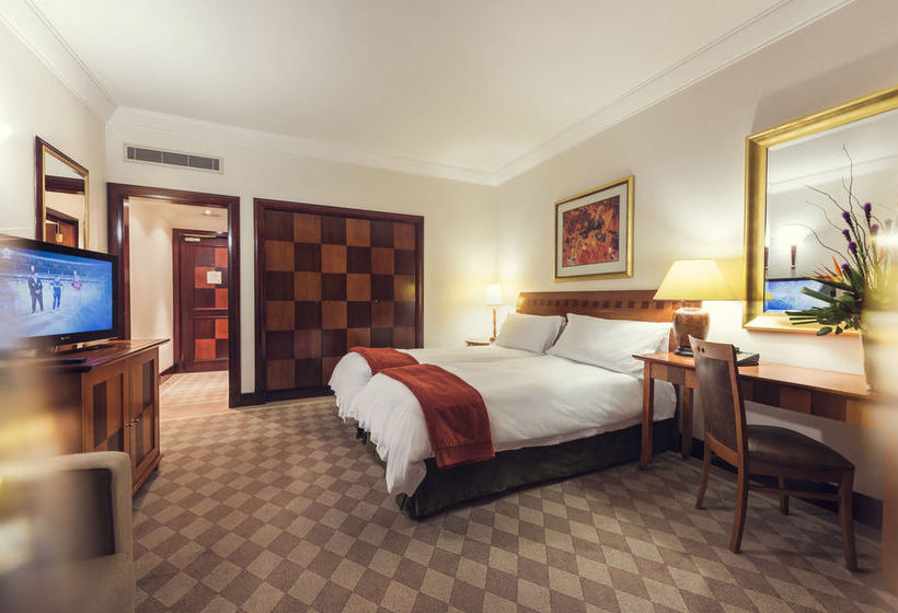 Hotel Carnival Club 20