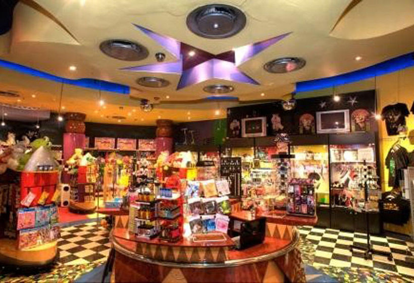 Hotel Carnival Club 7