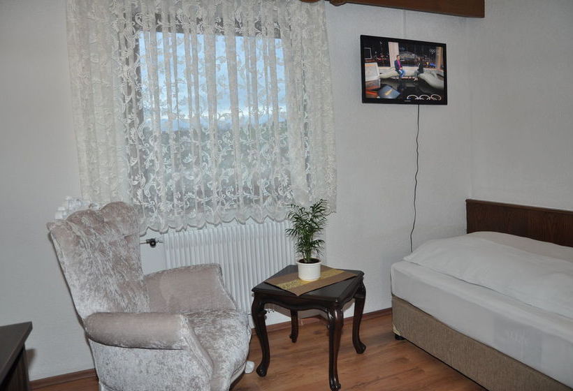 Hotel Zum Kuehlen Grund 13