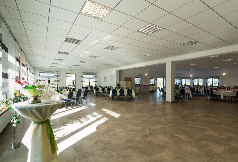 Hotel Zum Kuehlen Grund 8