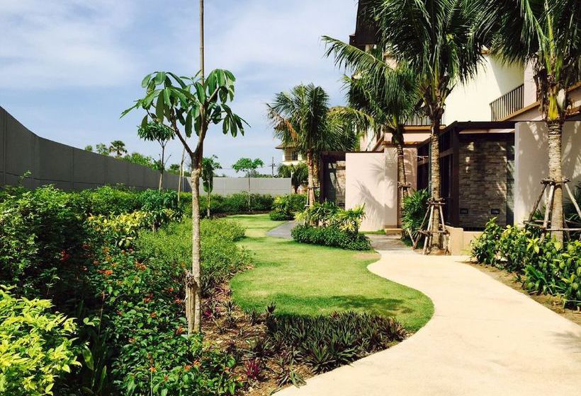 Imperial Ocean Palms Service Apartment 11