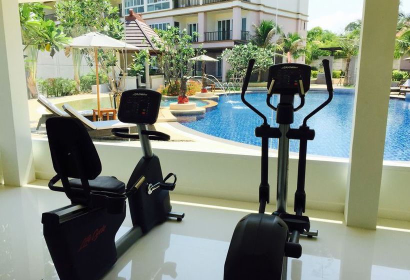 Imperial Ocean Palms Service Apartment 15