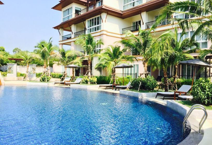 Imperial Ocean Palms Service Apartment 18