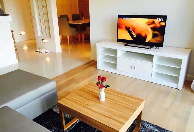 Imperial Ocean Palms Service Apartment 9