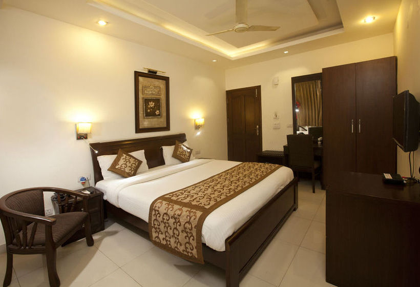 Hotel Oyo Rooms Cyber City Oakwood 11