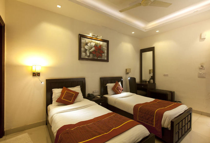 Hotel Oyo Rooms Cyber City Oakwood 12