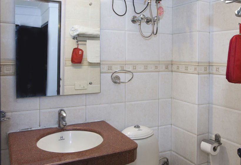 Hotel Oyo Rooms Sahara Mall