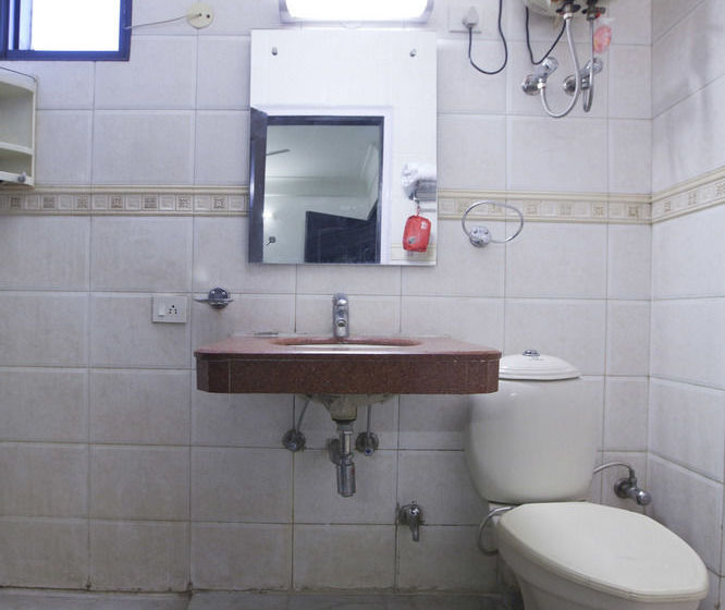 Hotel Oyo Rooms Sahara Mall 17