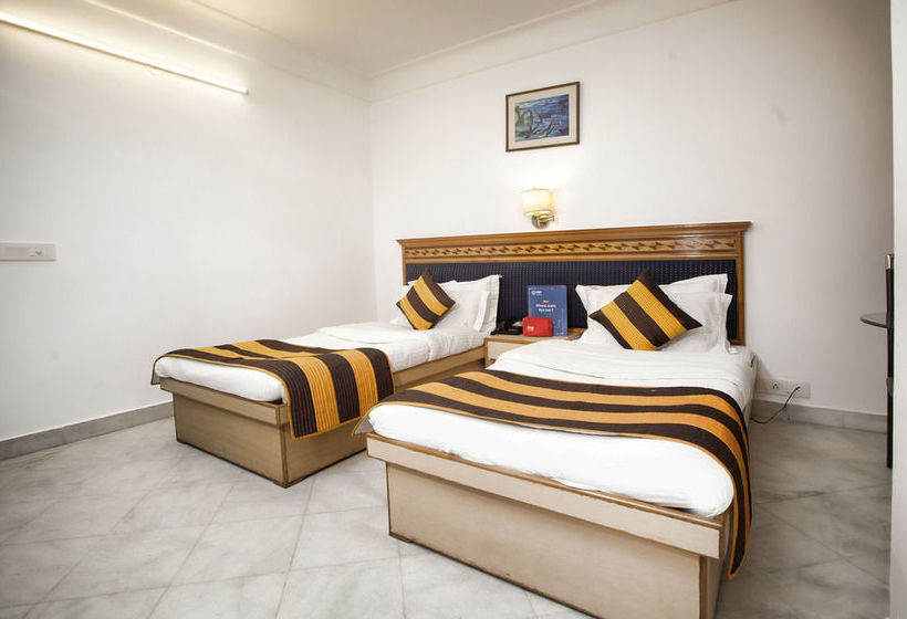 Hotel Oyo Rooms Sahara Mall 6