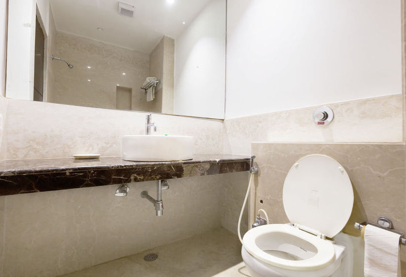 Fab Hotel Regalia Cyper City