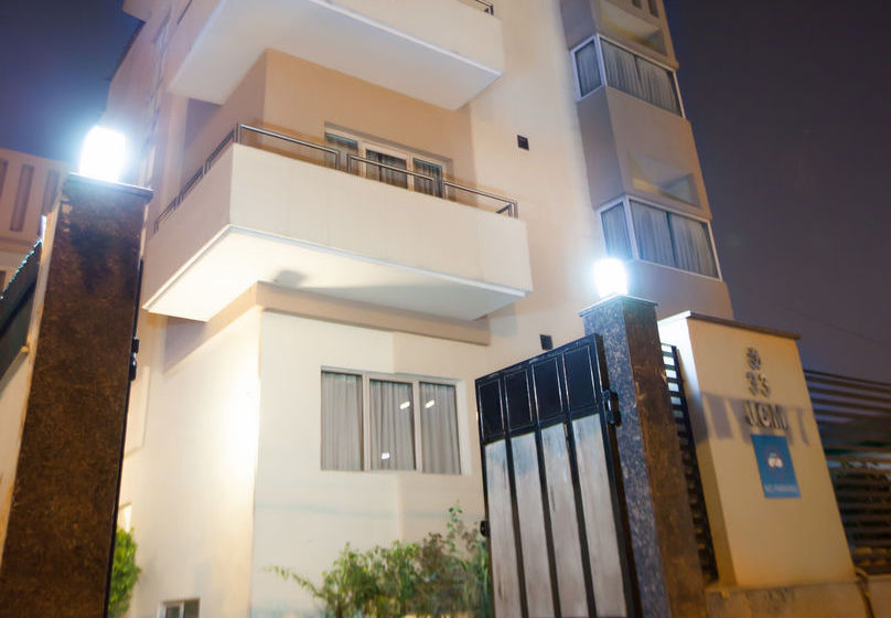 Fab Hotel Regalia Cyper City 16