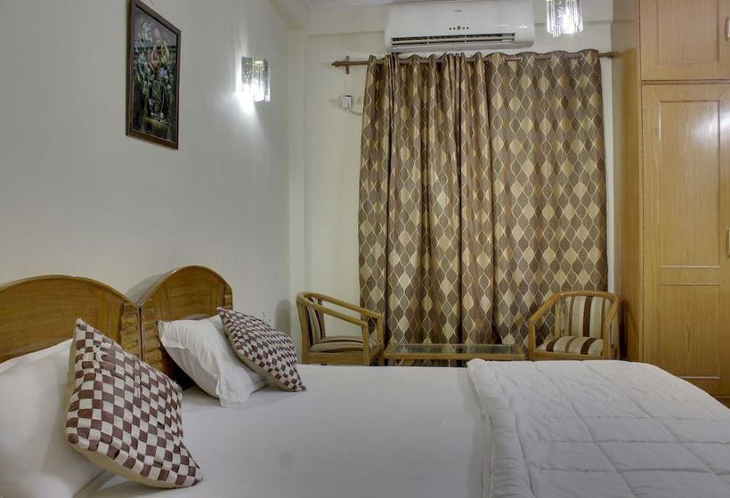 Hotel Raj Vansh Palace 11