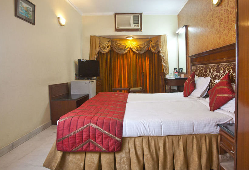 Hotel Oyo Rooms Dlf City Park 11