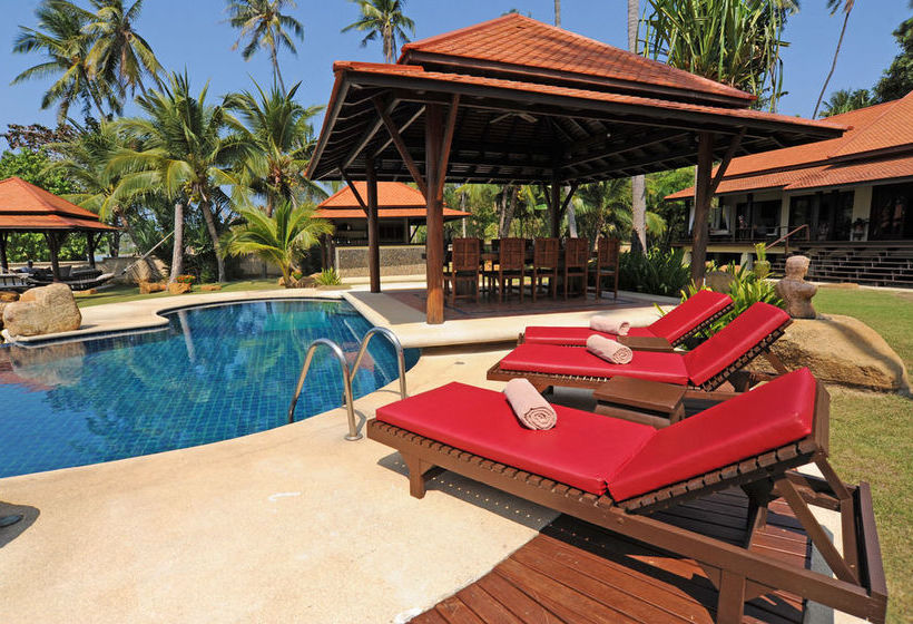 All Inclusive 4 Bedroom Beach Front 16