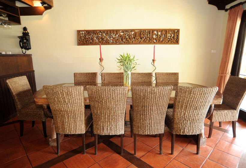 All Inclusive 4 Bedroom Beach Front 18