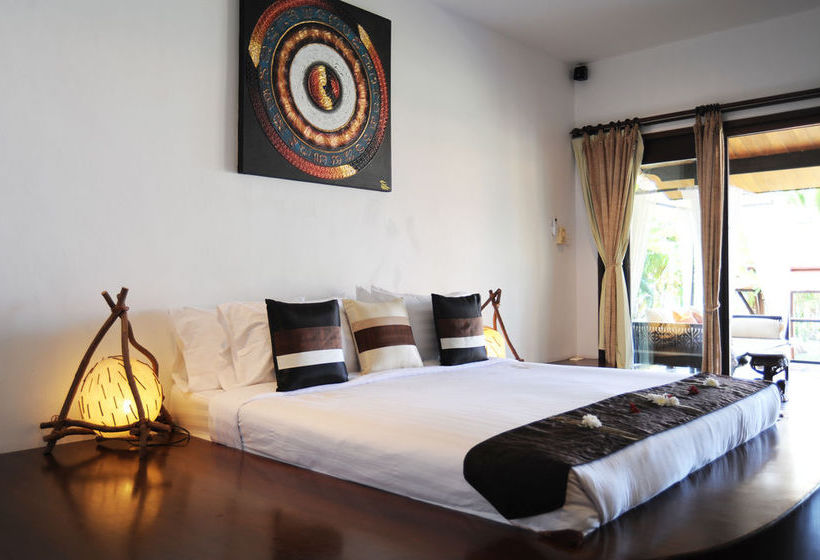 All Inclusive 4 Bedroom Beach Front 3