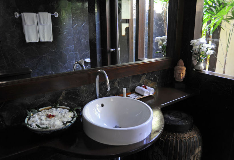 All Inclusive 4 Bedroom Beach Front 5