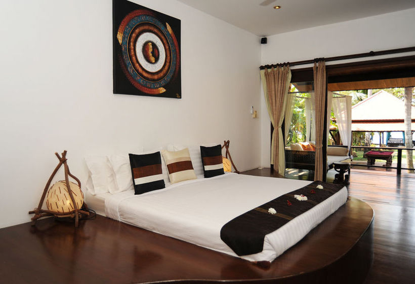 All Inclusive 4 Bedroom Beach Front 8