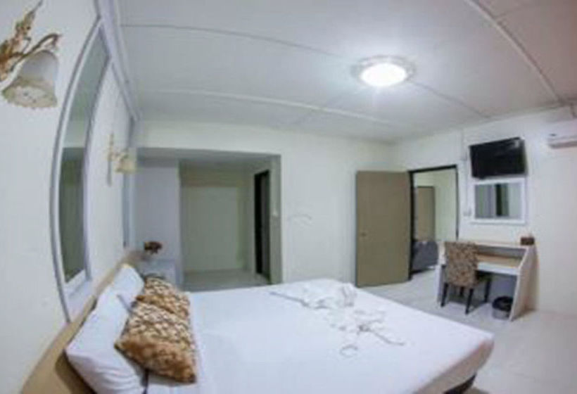 Hostel The Train Hotel Hatyai 1