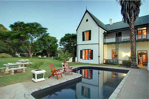 Pension The Willow Historical Guest House 2