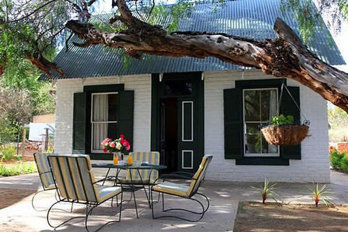 Pension The Willow Historical Guest House 9