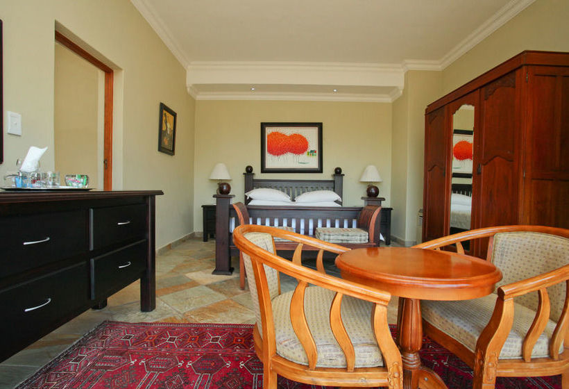 Bed and Breakfast 12 On Hillel Guest Manor 1